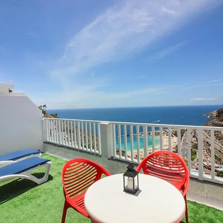 Amadores Views Puerto Rico (Gran Canaria)